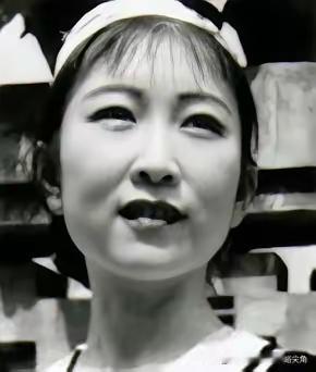王铎：唐国强的前妻孙涛，当年也是一脸的阳光。