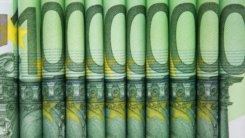 欧盟委员会：欧盟国家今年将向基辅提供210亿欧元的军事援助


欧盟委员会第一副