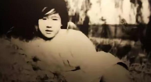 1937年淞沪战役爆发，刘守玟瞒着父母退了学，报名加入湖南省战地救护队。一个不到