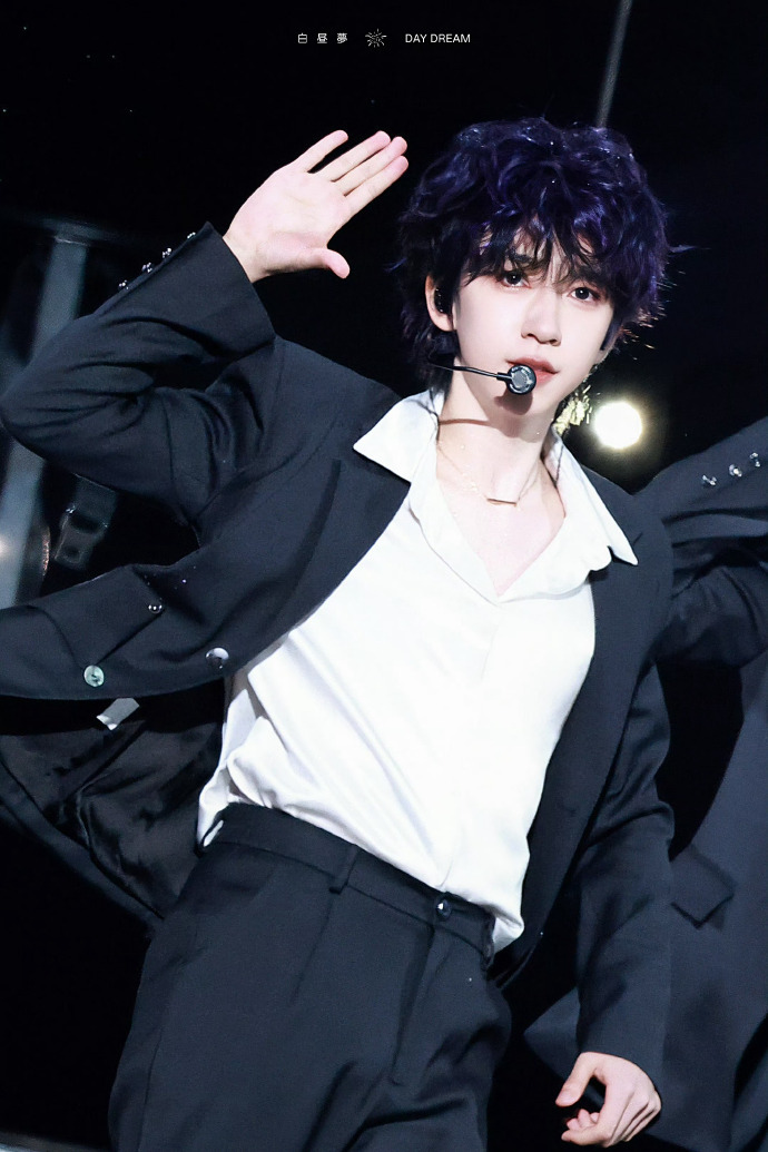 这个贺峻霖萌成啥了 