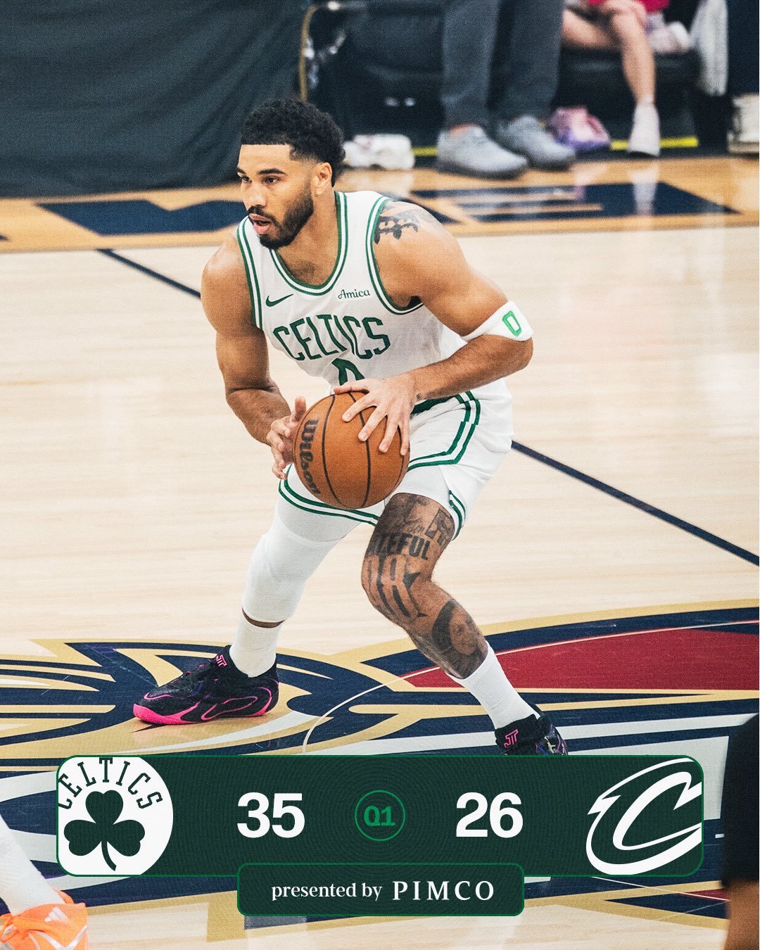 首节比赛结束，我们35-26领先骑士9分波士顿凯尔特人 | DifferentH