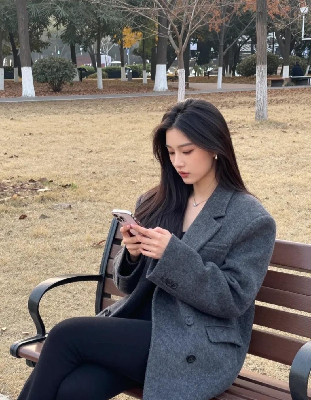 昨天晚上，
日本的地震不知现在灾情什么样子，
真牵人心啊！