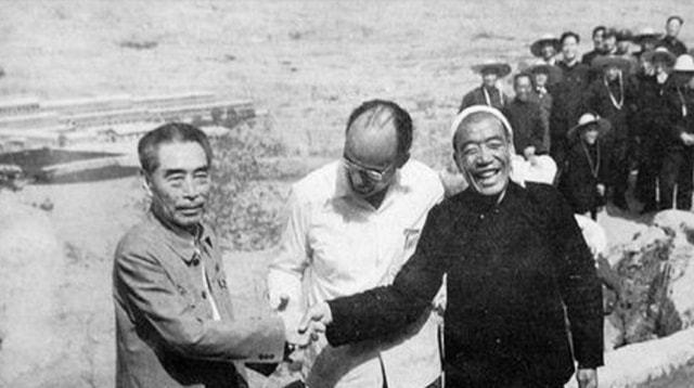 1973年，总理第三次来到大寨视察，也是最后一次。吃饭时总理吃的很少，警卫员询问