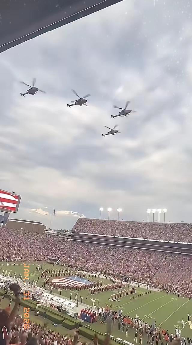 意外嘛！美国没有体育部门，没有体育官员，不给运动员财政拨款，但是体育产业却占到全