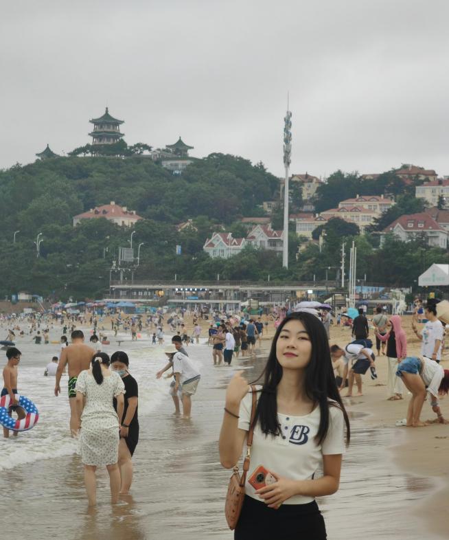 青岛小伙追了三年白月光，结婚那天朱砂痣发来一条信息他当场破防
青岛我一个哥们，这