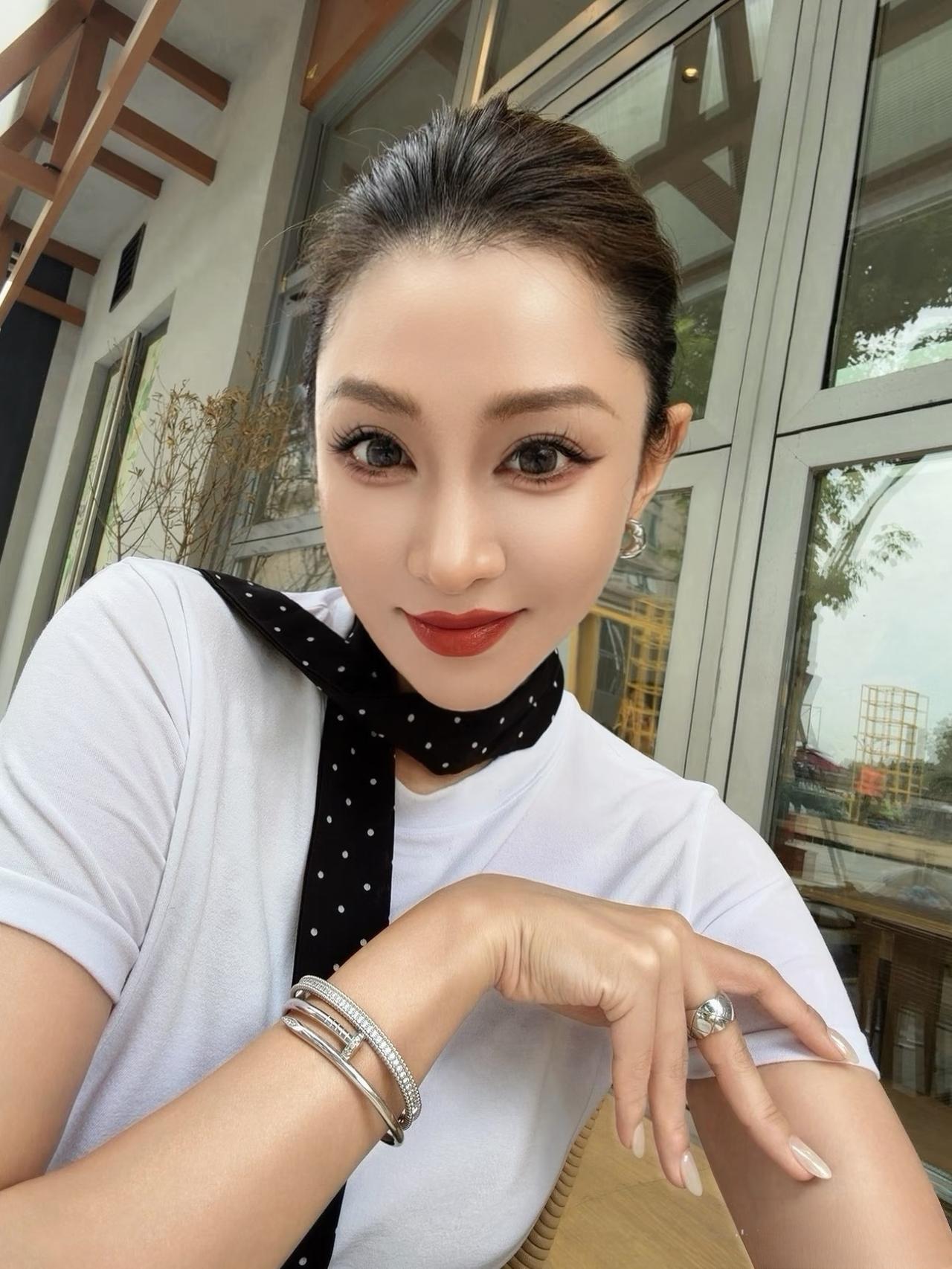 有哪些美女让人过目难忘？