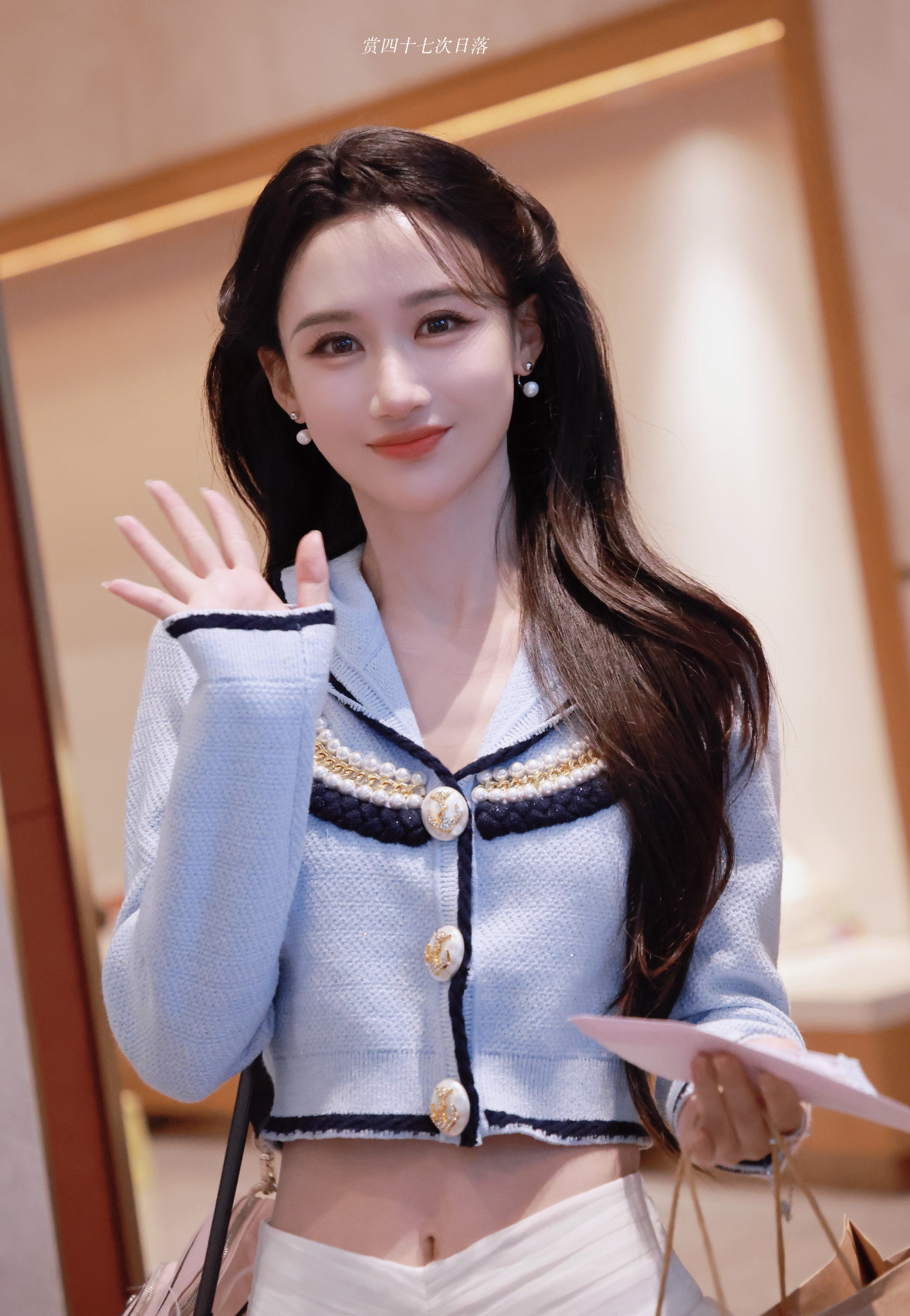 何宣林是蒋龙的班主任 何宣林是李现的同班同学是杨紫张一山的隔壁班同学是孟子义蒋龙