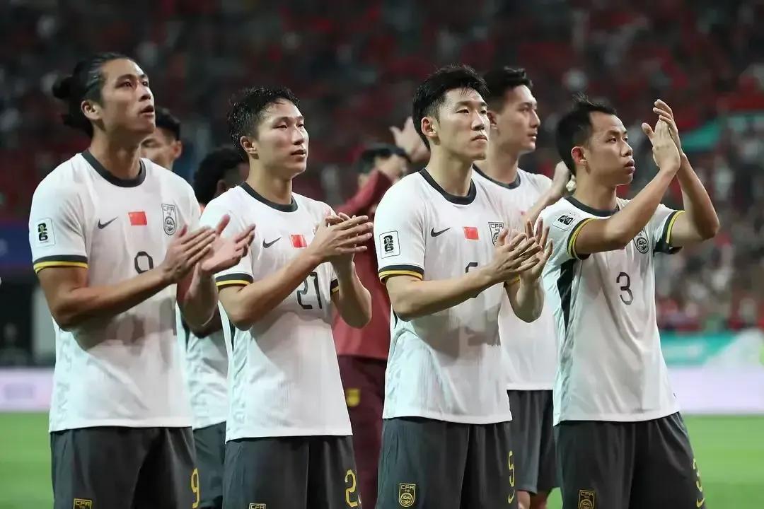 #能不能发一首歌名，证明你老了#
世预赛首战，中国队惨遭日本队0:7血洗！足协，