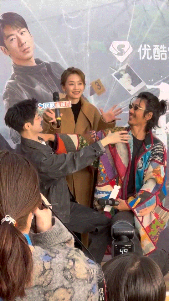 罗云熙刘雅瑟江奇霖这段以为是AI谁懂啊家人们，罗云熙、刘雅瑟、江奇霖三个人为了模