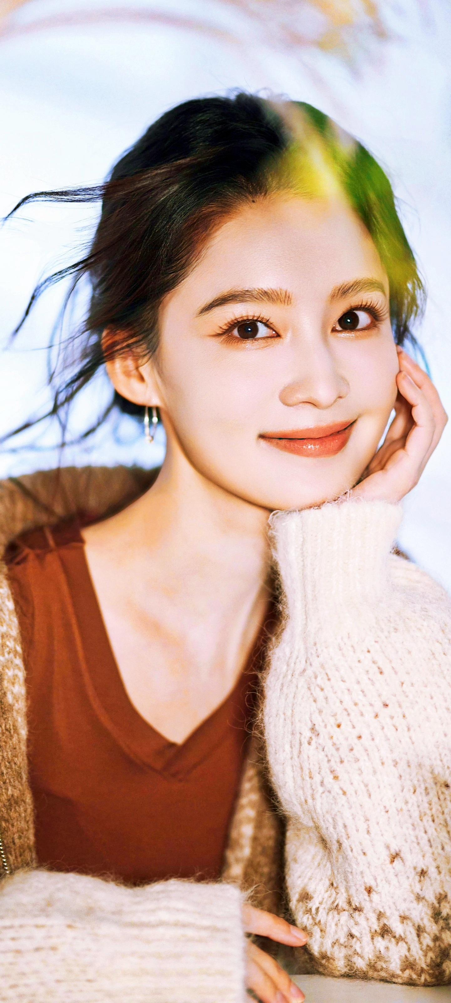 喜欢这一组！！妆容好秋冬 让人心软软～