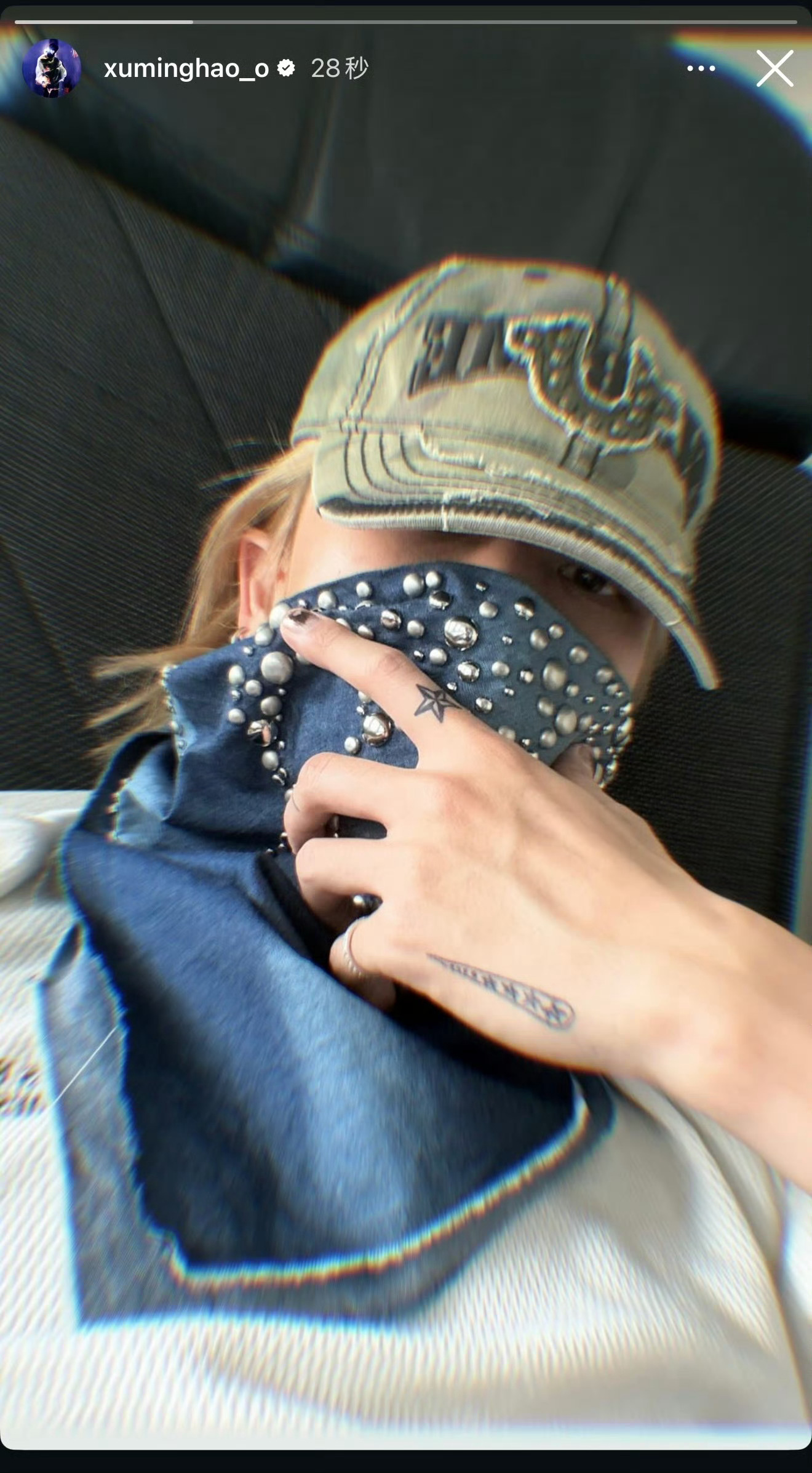 闺蜜这才是我喜欢的覆面系帅哥