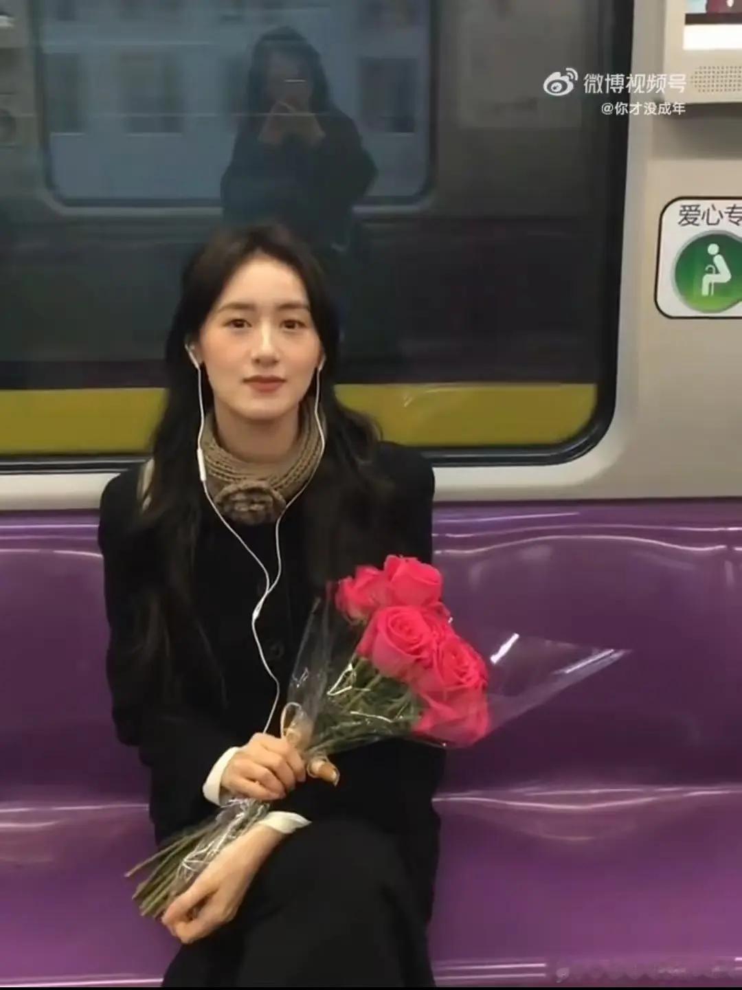 郫县热议：袁冰妍现在的状态可以演古偶吗？ 