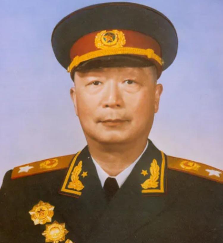 抗美援朝其实不是一帅指挥，而是双帅指挥。大家只注意到身在前线的彭德怀，而没有注意