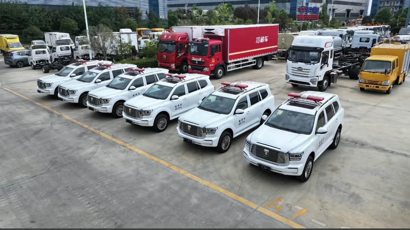 来自程力专用车的坦克500指挥车产品即将奔赴工作岗位，相信未来也会有越来越多的类
