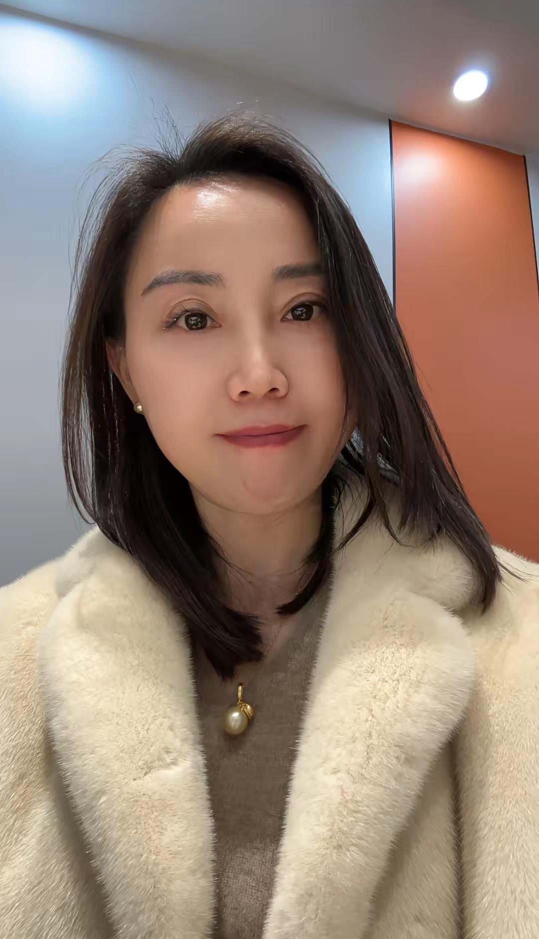 今天的靖江格外阴冷。