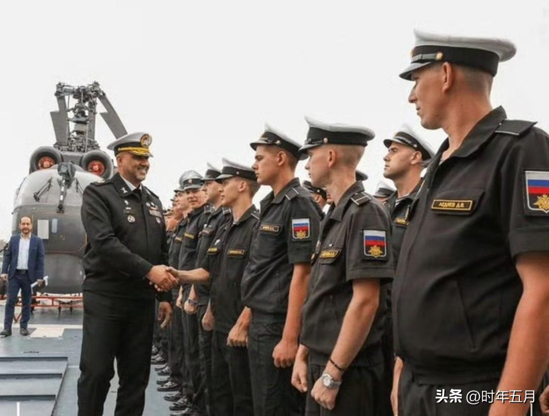 伊朗在军事演习期间拦截了数十艘油轮，这表明如果他们封锁霍尔木兹海峡将会发生什么。