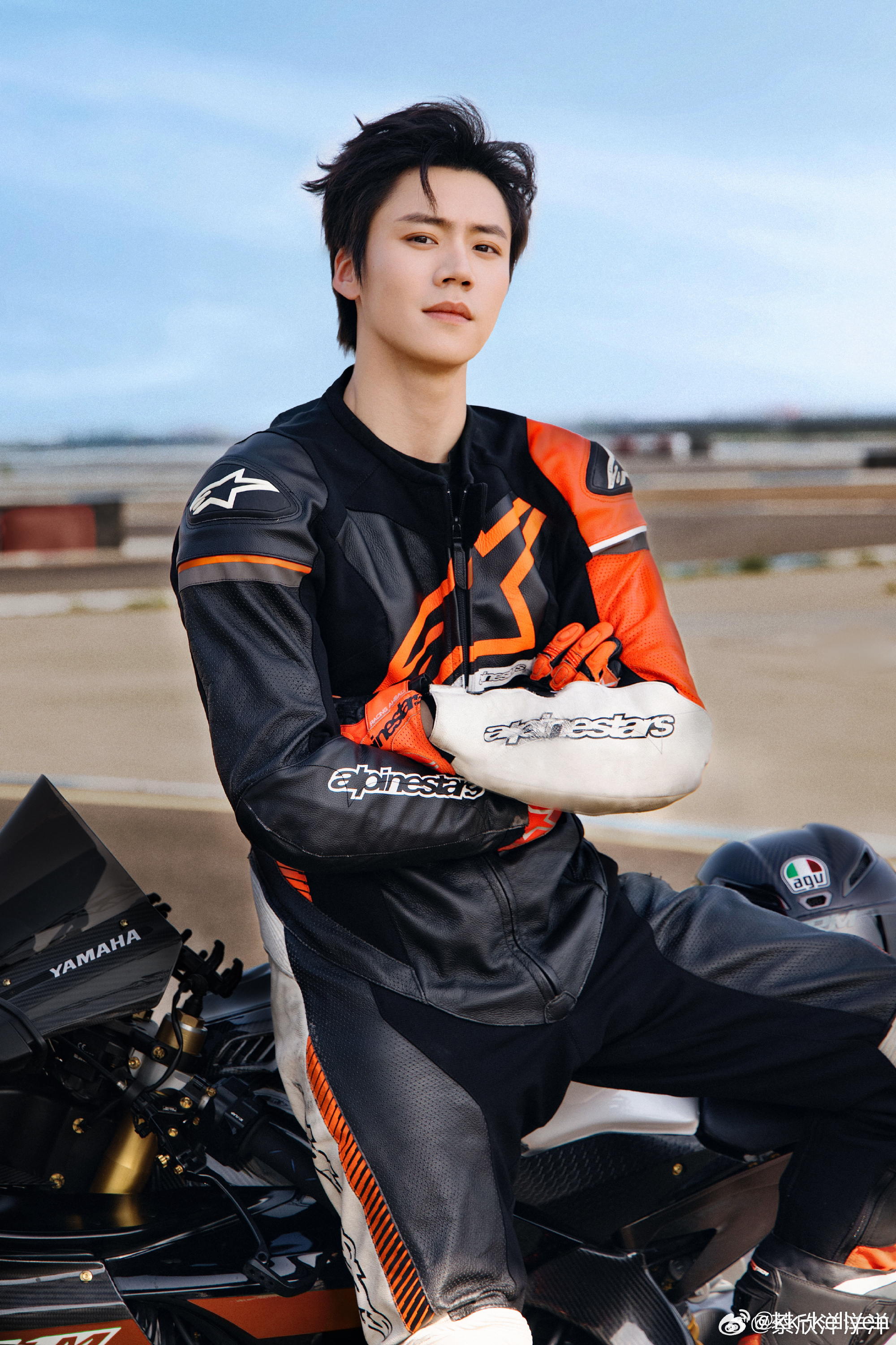 蔡欣洋掀桌2陈默 cxy 蔡欣洋0726生日快乐 蔡欣洋生日快乐！演艺这条路步履