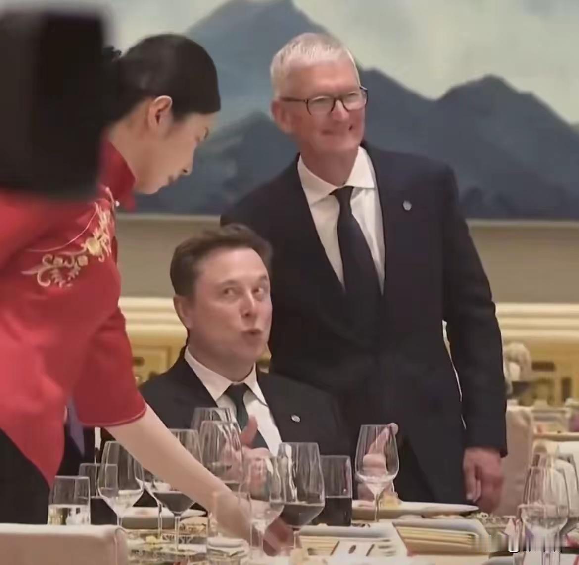 纠结是社会主义还是资本主义，不如纠结老百姓过得好不好、幸不幸福、有没有大量的闲暇