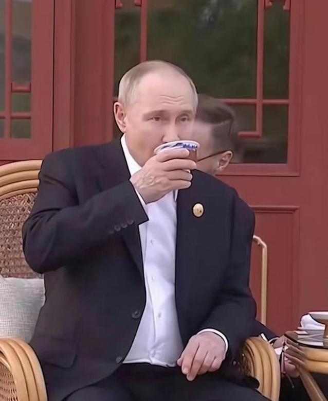 谁也没想到，特朗普的胡闹行为，居然是给俄罗斯和普京做了嫁衣，就现在这个时间段，俄