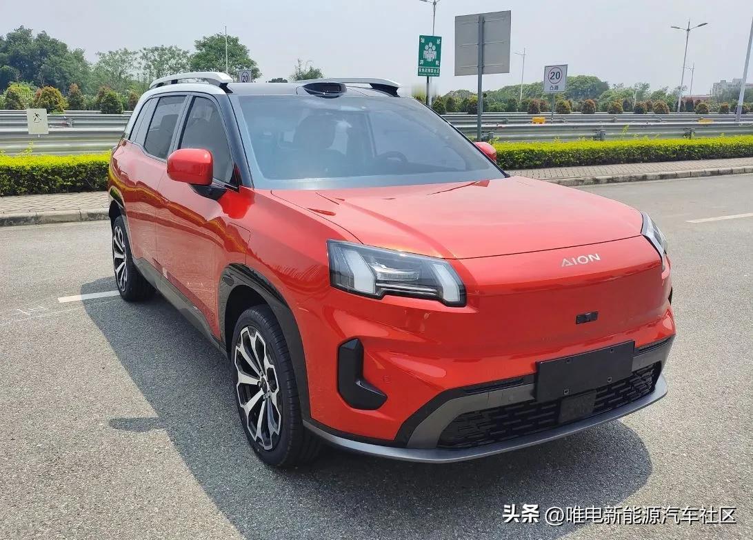 埃安新款AION V工信部申报，之前在北京车展已经实车亮相[思考]
车身尺寸46
