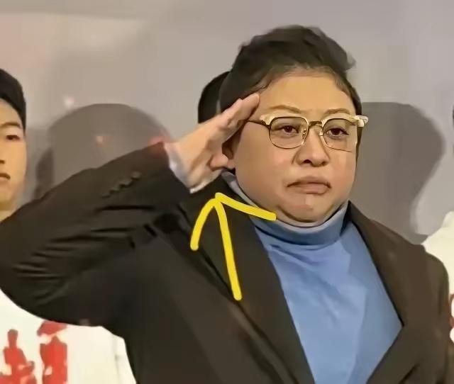 韩红的“三大爱好”

韩红的公众形象在近年来呈现出复杂的面貌，部分网友将其行为特