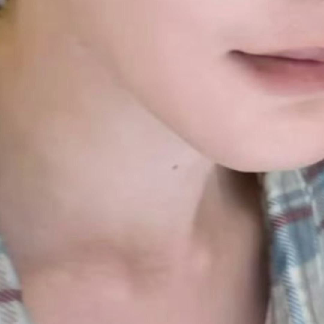 尼玛好涩情 