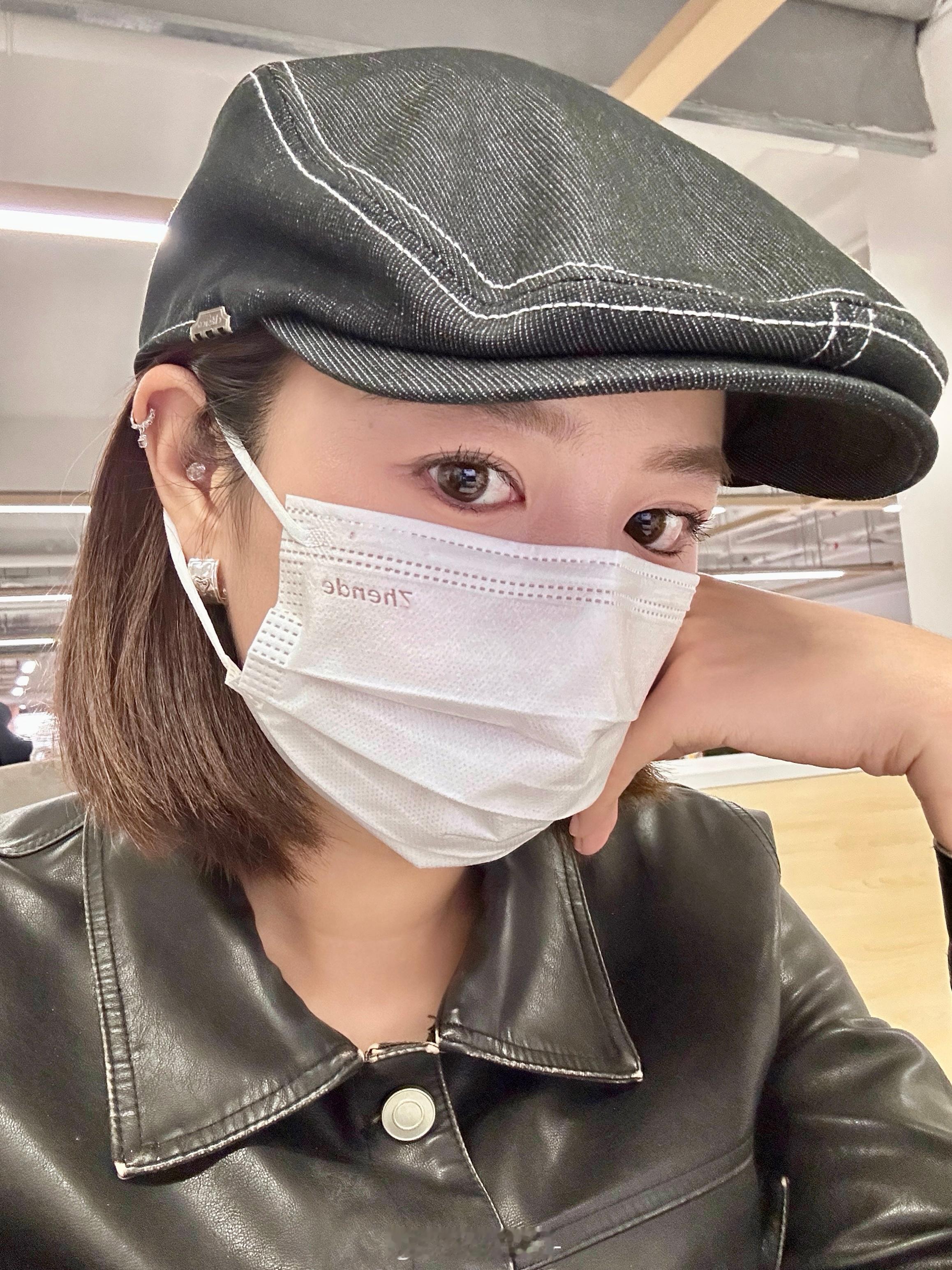 肉丸日记📔 上大学是脆皮大学生上班依旧是脆皮打工人最近流感高发，大家要注意防护