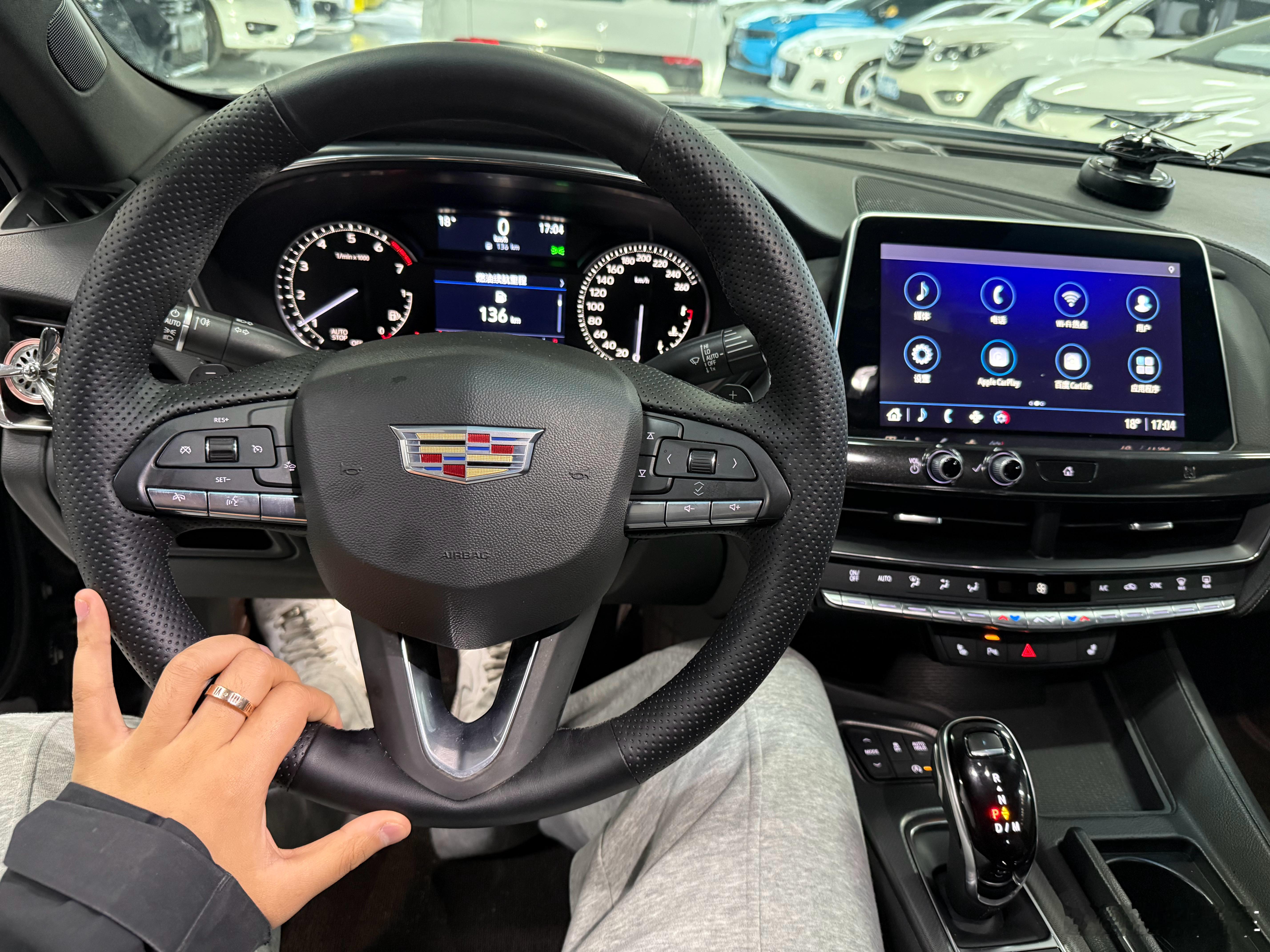 不怕亏，继续买21年凯迪拉克CT5，2.0T豪华，带BOSE换个灯，出险2900