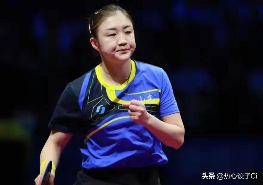 陈梦虽然不在国家队，连接办两所乒乓球学校，继续为国乒做贡献。培养一些喜欢乒乓球的