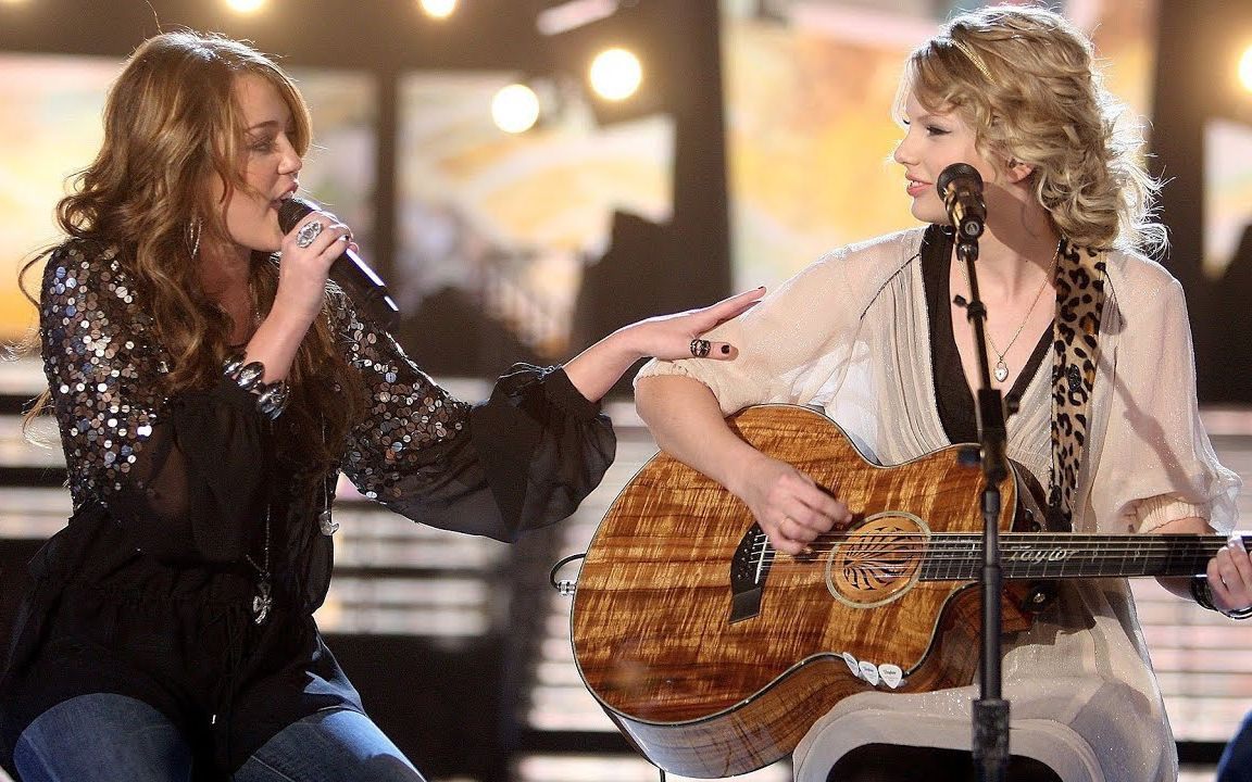 麦莉祝贺霉霉订婚 Miley Cyrus祝贺霉霉Taylor Swift和Tra