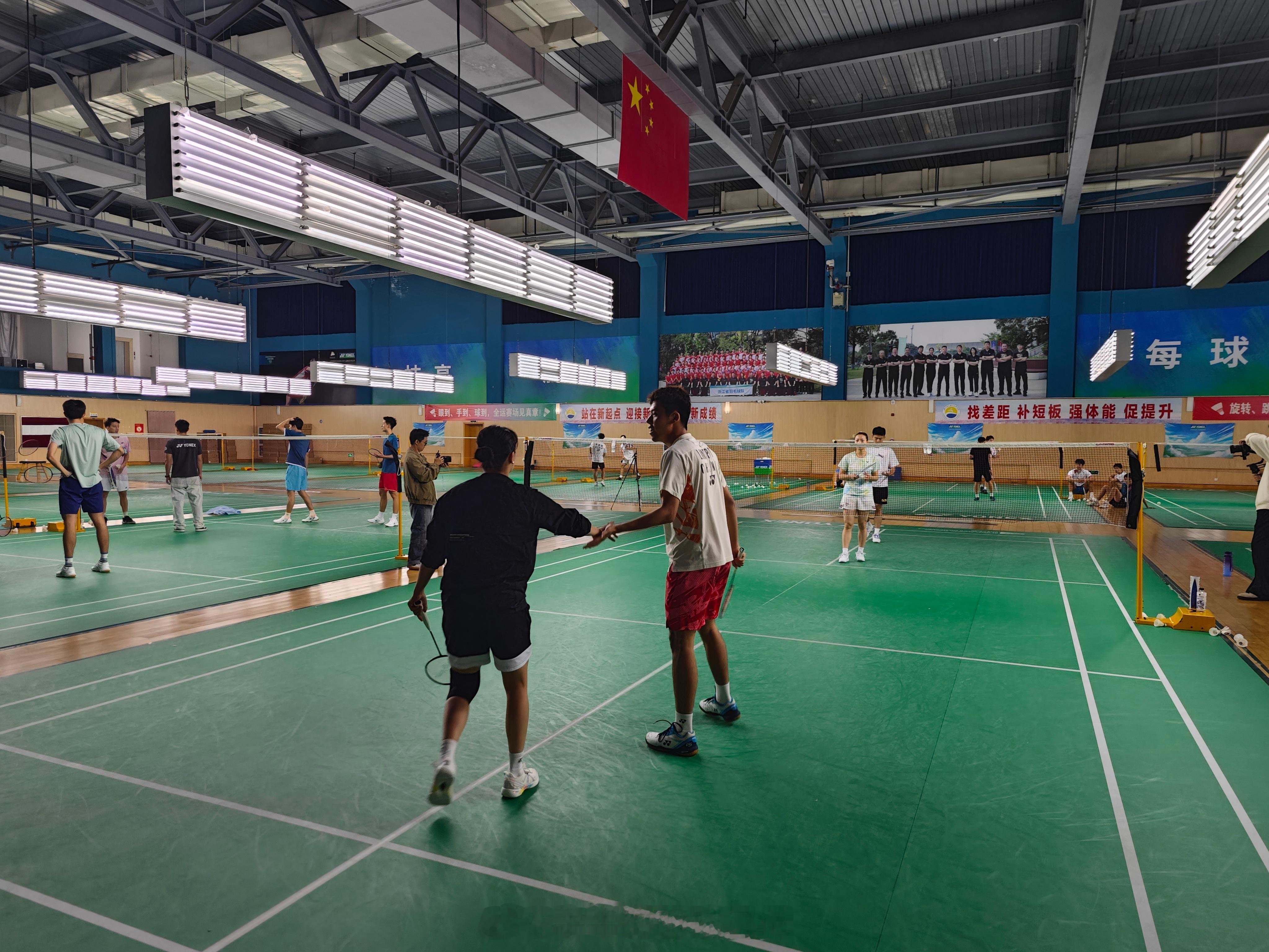 哦？[doge][doge]热点现场 ​​​