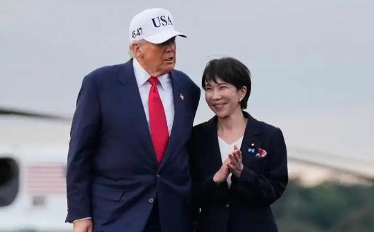 中国真要动手解放台湾，日本大概率会下场，它想借这个机会挣脱二战后的所有束缚，还想
