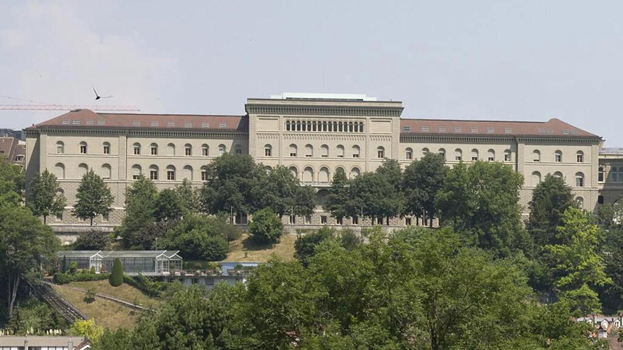 瑞士外交部谈欧盟参加乌克兰冲突调解谈判：瑞士仅是接待方

俄罗斯卫星通讯社 20