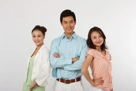 三个反常信号，年轻人正把"高溢价"从字典里删掉
中国黄金协会晒出上半年成绩单——