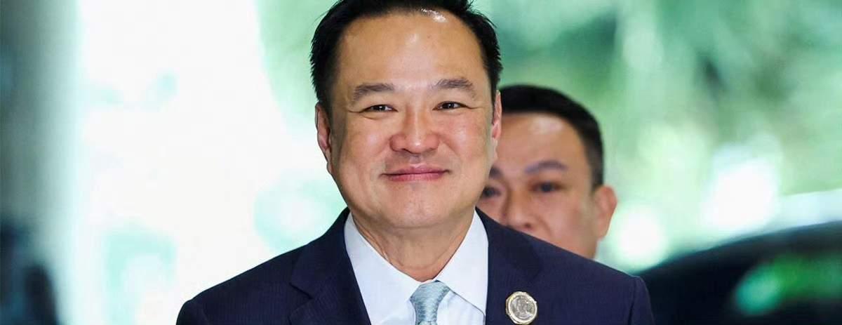 泰王签字生效，内阁落地后，他信家族大权旁落，中国则喜忧参半

泰王签字批准新内阁