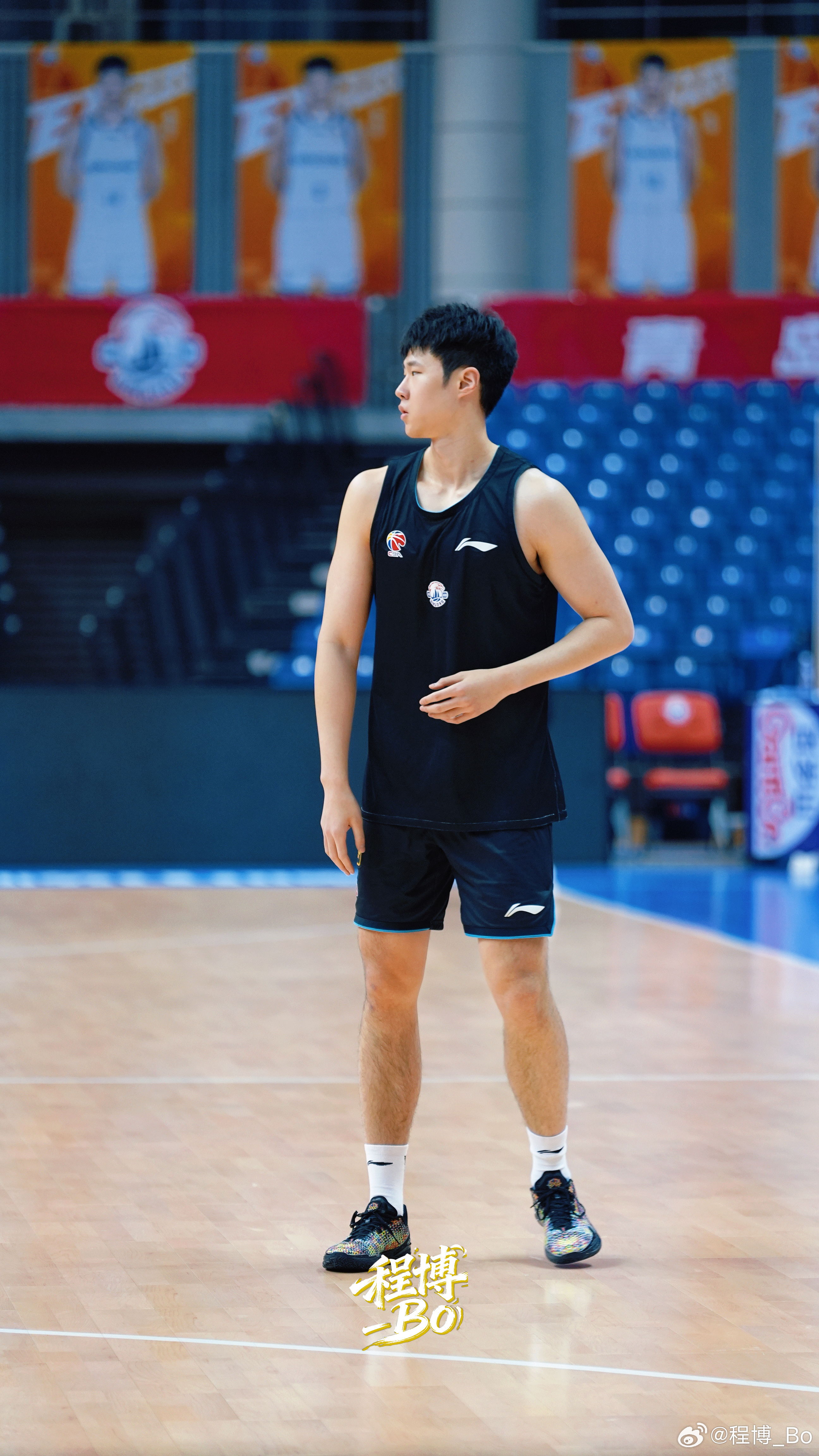 青岛男篮 青岛·青岛市体育中心国信体育场