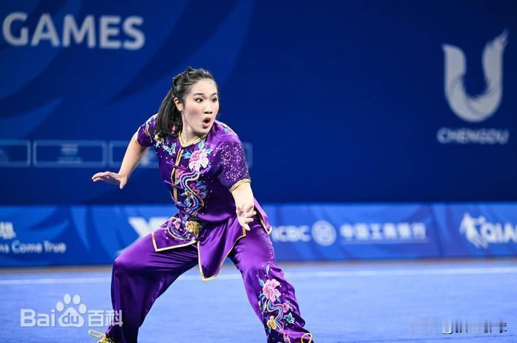 【第27金！武术女子南拳南棍张雅玲夺冠】 9月22日，亚运武术女子南拳南棍全能比