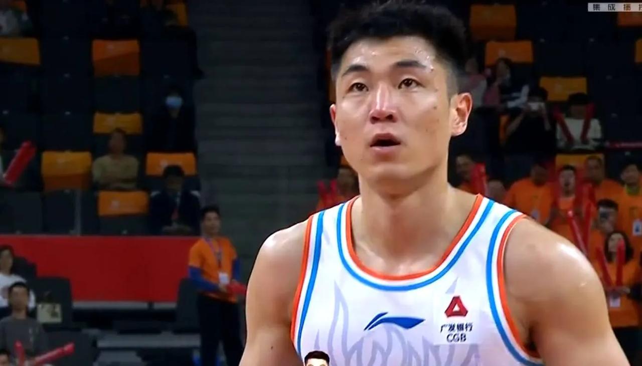 CBA常规赛继续进行，山东高速男篮客场挑战广东男篮，经过四节鏖战，最终，山东高速
