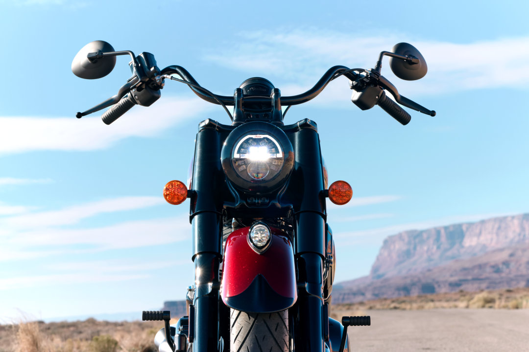 车市热门 Indian 印第安摩托推出三个 125 周年纪念版车型——复古酋长一