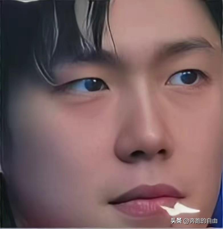 楚钦写给自己的话，真是肺腑之言啊！他说：“不是岁月改变了脾气，而是经历磨平了棱角