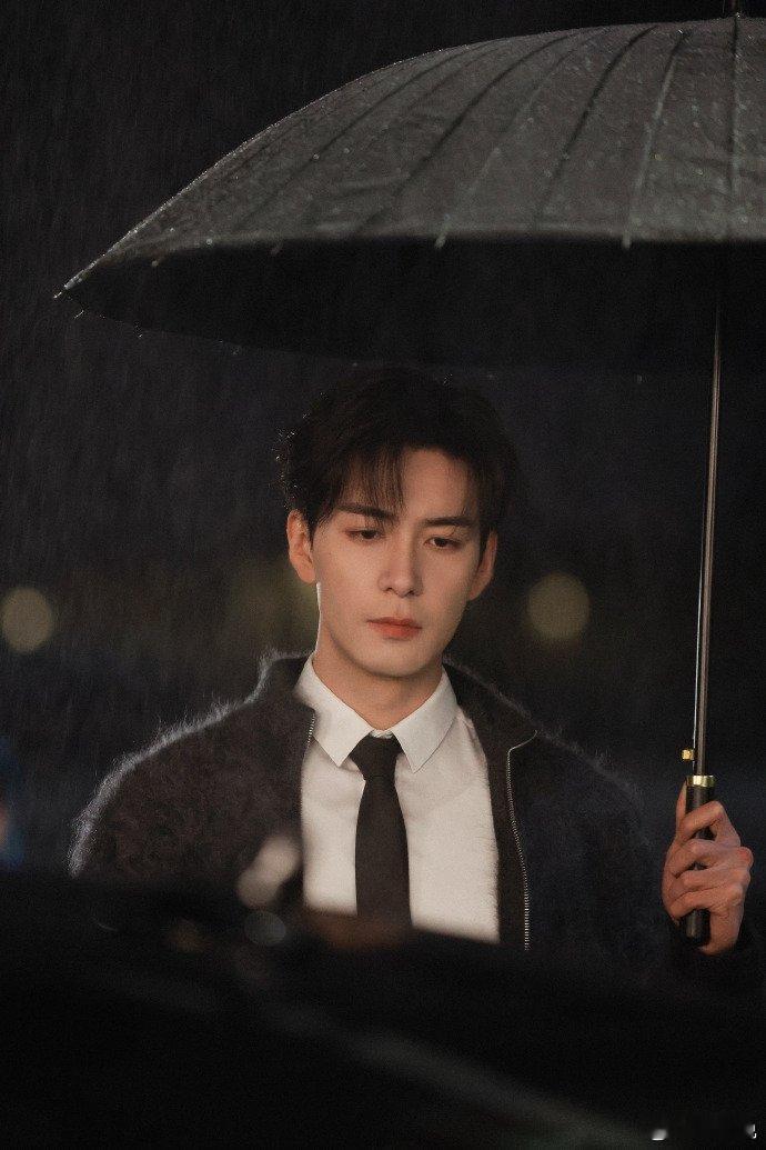 陈星旭顶级老钱味 陈星旭老钱味谁懂陈星旭的顶级老钱味！内敛显贵不张扬，贵公子范儿