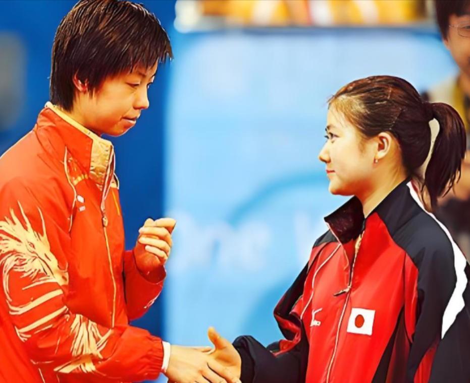 2011年，福原爱来中国想找个人陪练，刘国梁告诉她：“你去厨房挑吧。”福原爱委屈