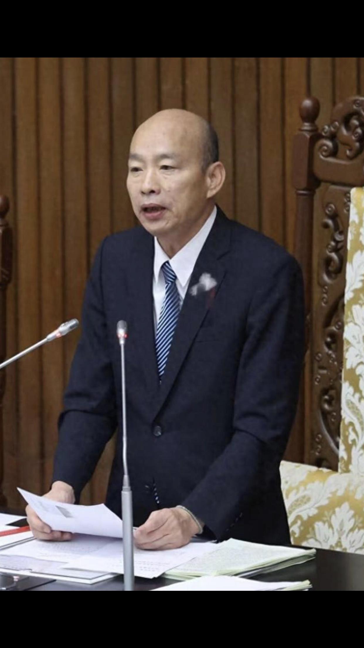 韩国瑜对民进党当局的态度呈现出公开法理批判、核心议题强硬、议事层面偏谨慎的鲜明特