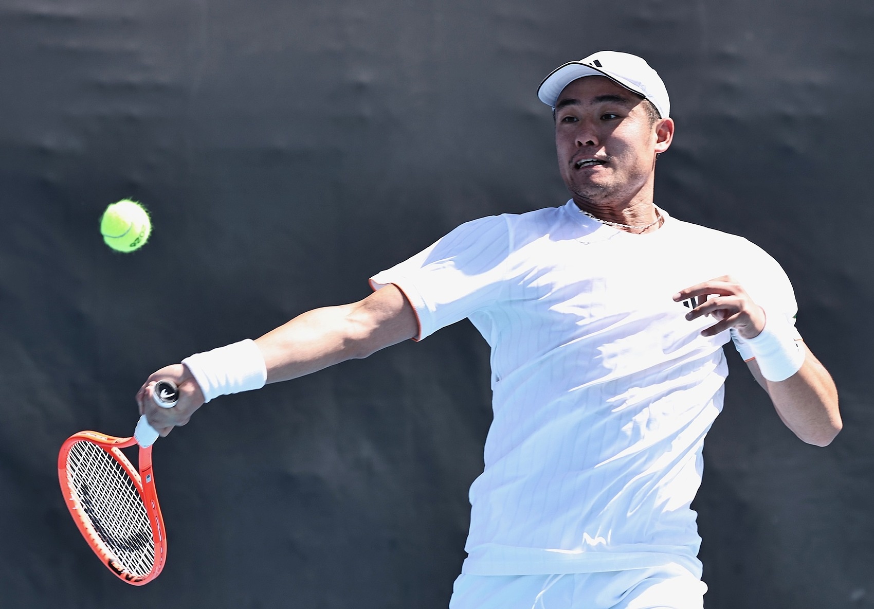 逆转失败！吴易昺连追两盘仍2-3不敌斯皮兹里，无缘澳网男单32强