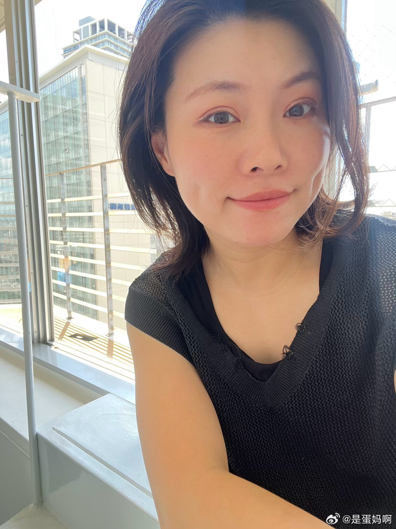 每日全妆挑战第一天努力画的很全了 
