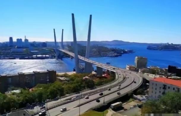 俄高官：沙俄占中国的不妨卖给中国。

这话说出来，可把很多人吓了一跳。俄罗斯有官