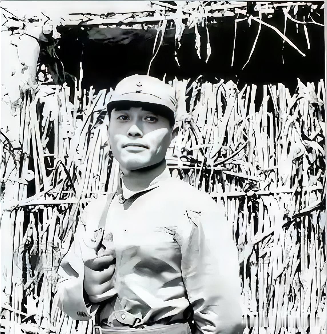 他正要带残兵撤退，上级一通电话打来：“你填完，我填！”

1938年3月27日夜