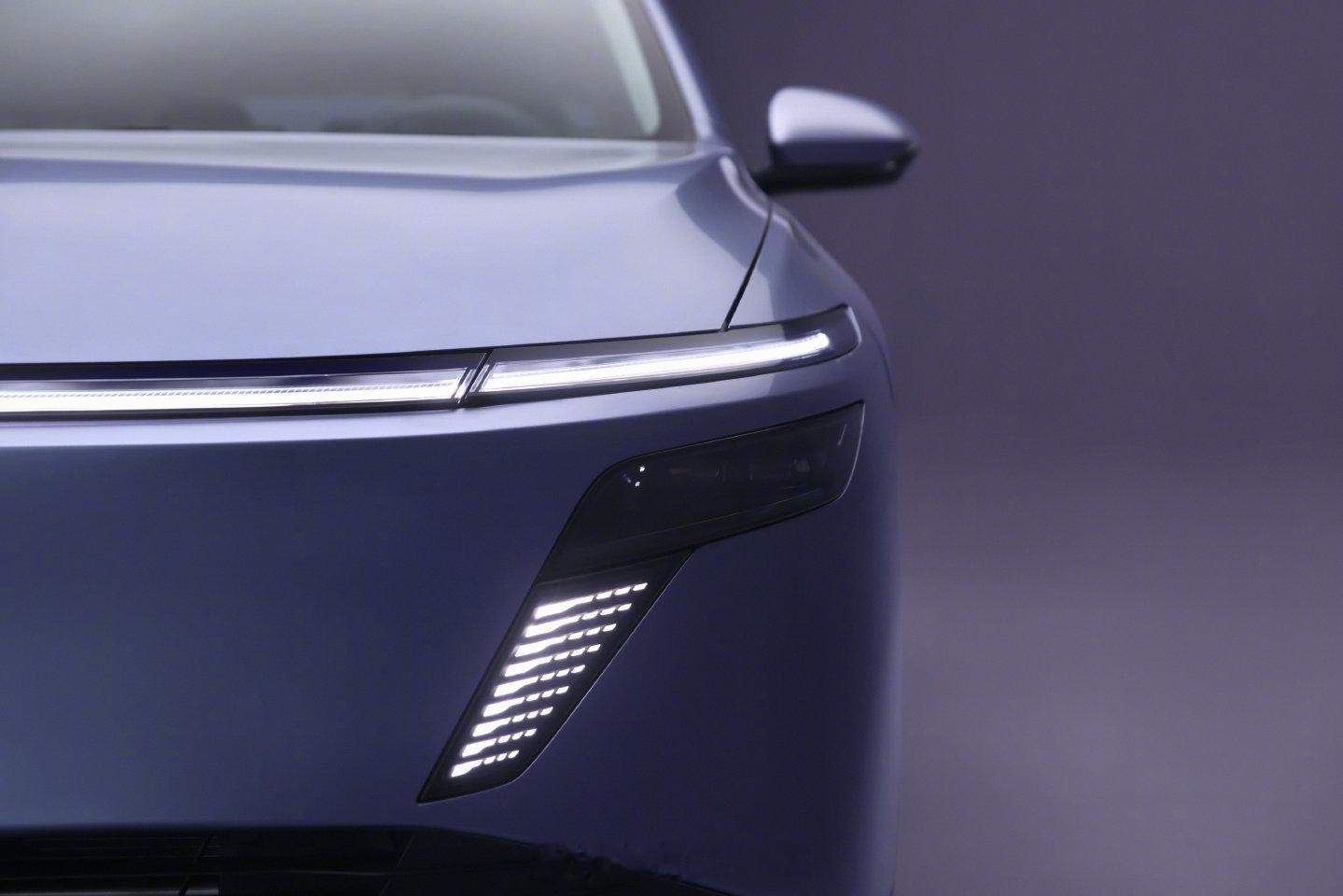 N6神颜一见倾心作为颜控+实用党，我必须说一句：东风日产N6这波风迹美学，真的梦