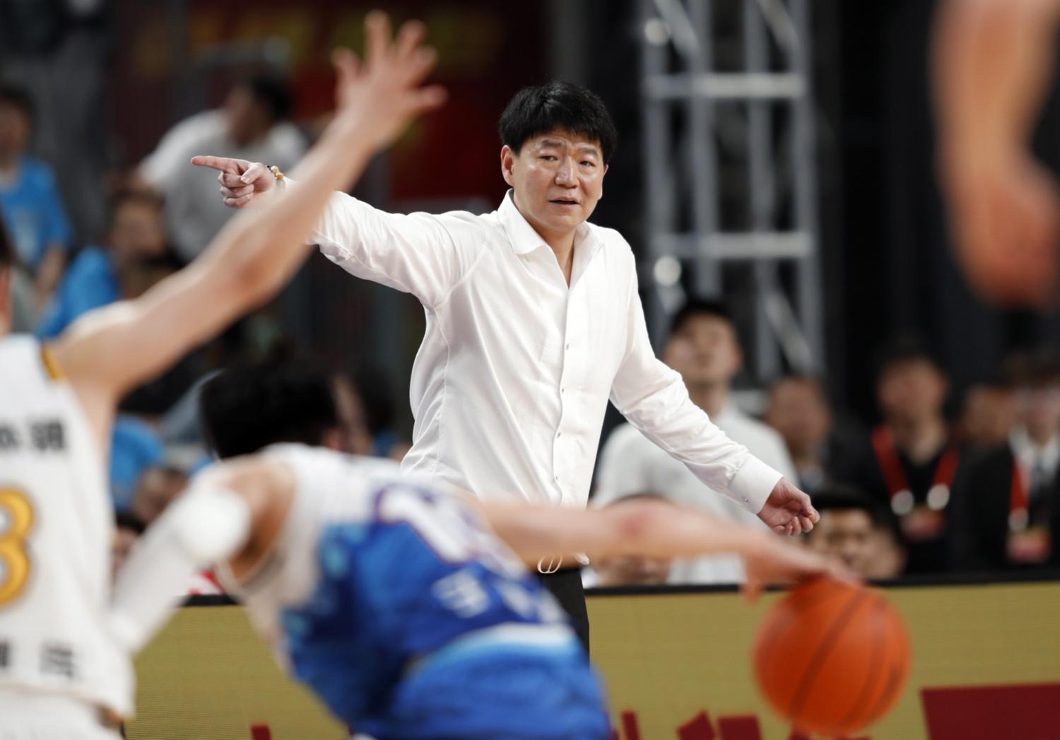 球迷非常期待疆鲁大战，邱彪将化身黄雀。球迷们非常期待接下来的这场疆鲁大...