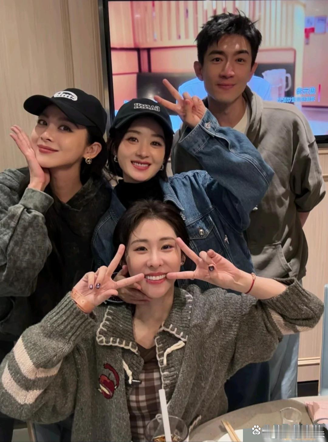 林更新能参加赵丽颖的闺蜜局，狗哥的地位真是没得说呀 